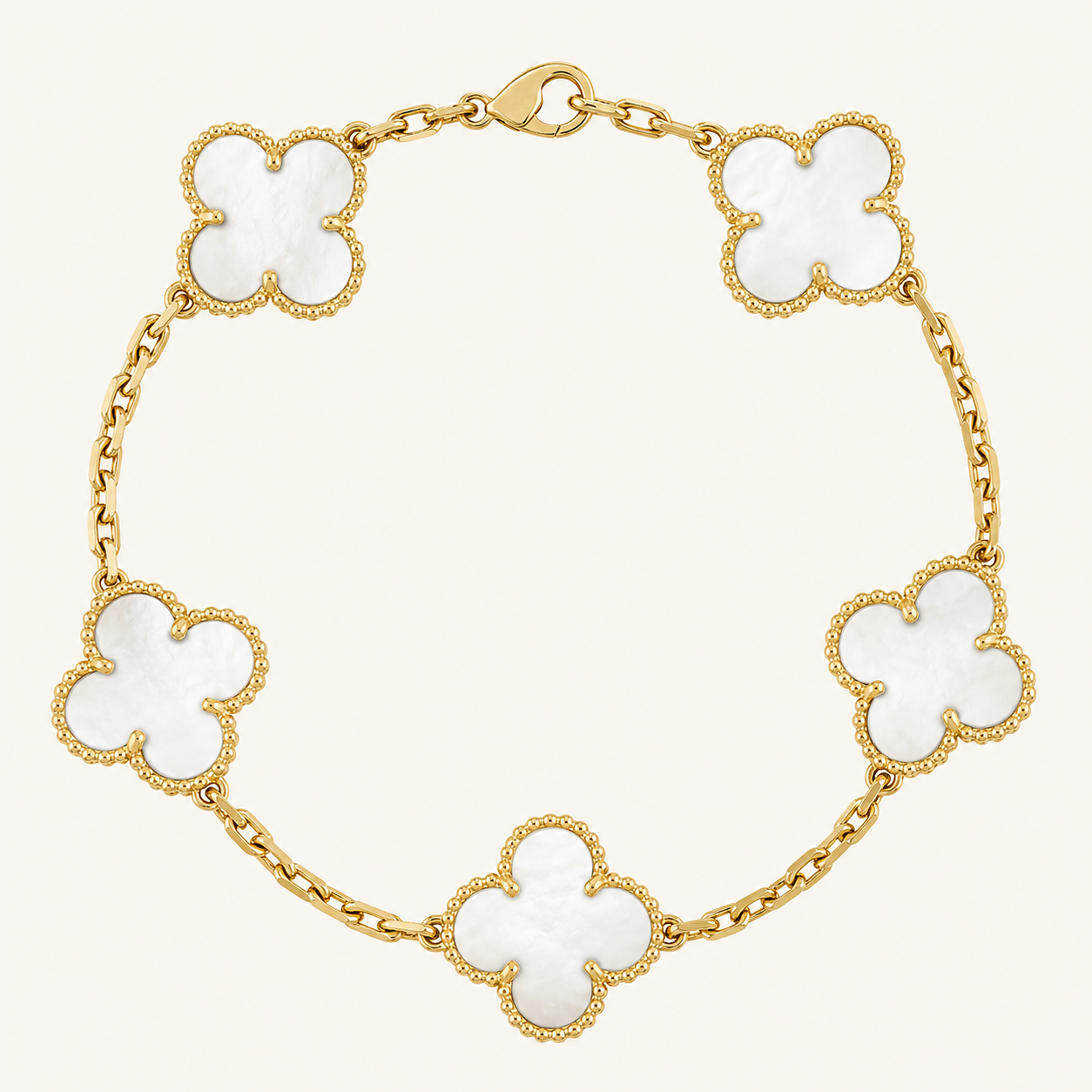 CLOVER | White Bracelet