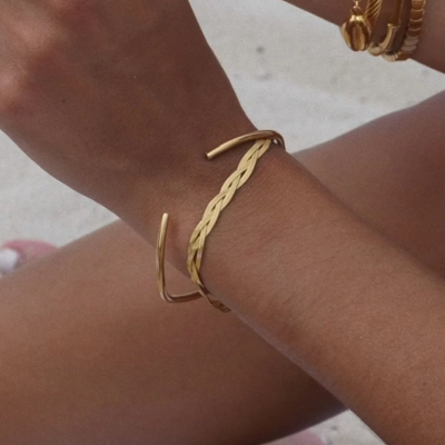 Bracelet tressé en palmier