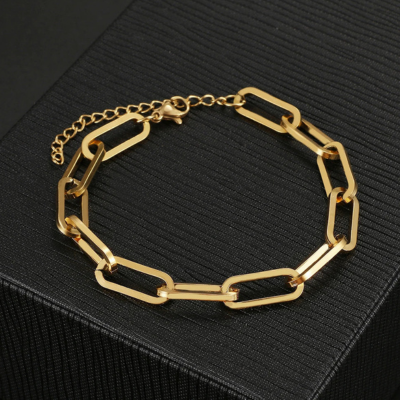 Bracelet Jessie en forme de trombone