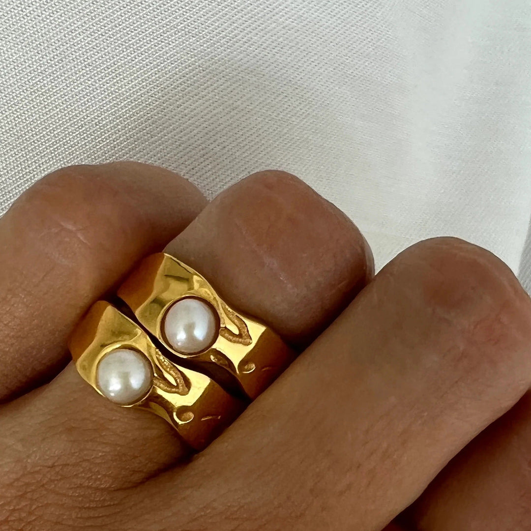 LAVA DE ORO Pearl Ring | Gold