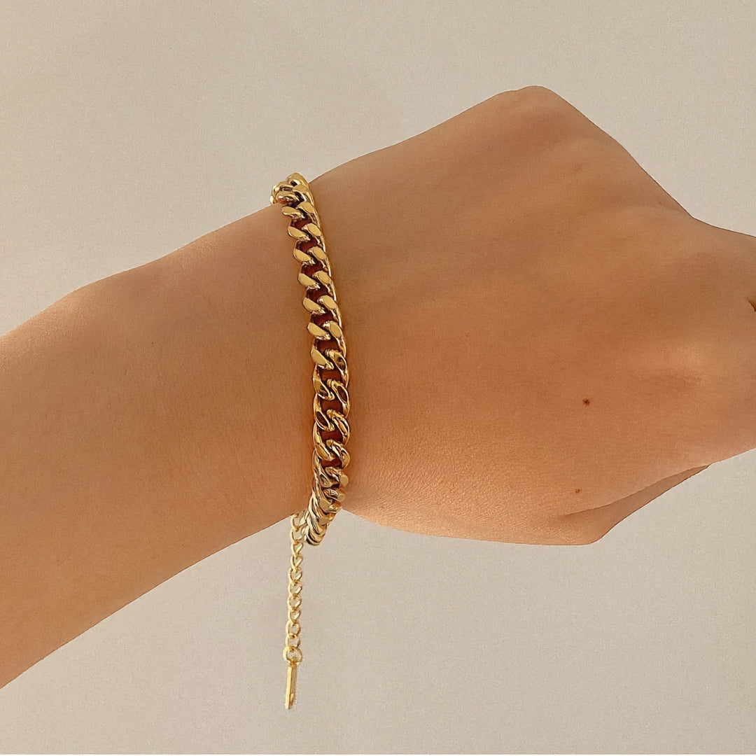 Jean Gold Chain Bracelet