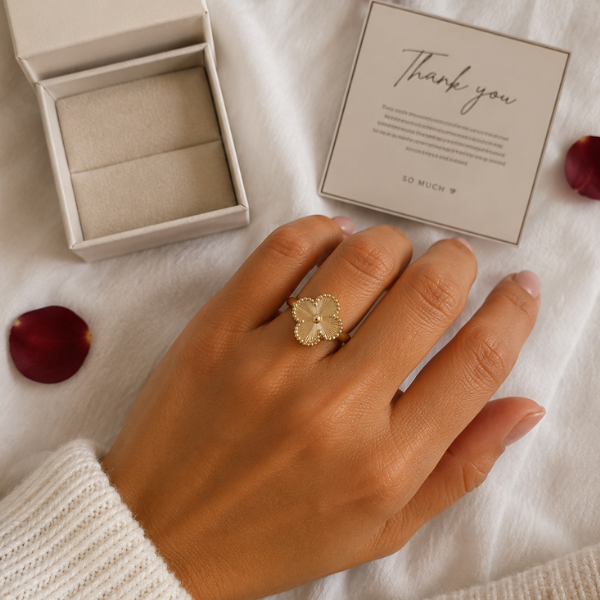 CLOVER | Gold Ring