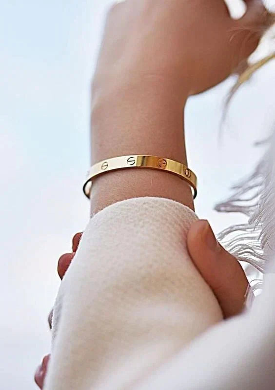 VALENCIA | Elegant Gold Bracelet